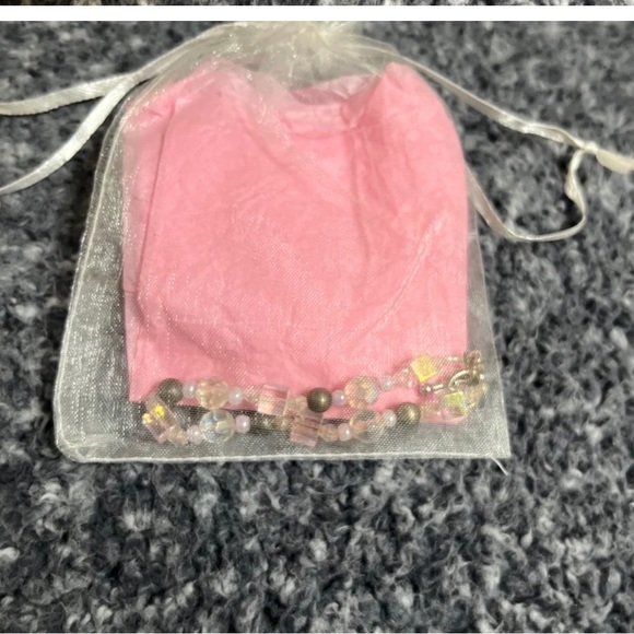 bracelet Handmade. Different glass stones. - Picture 3 of 3